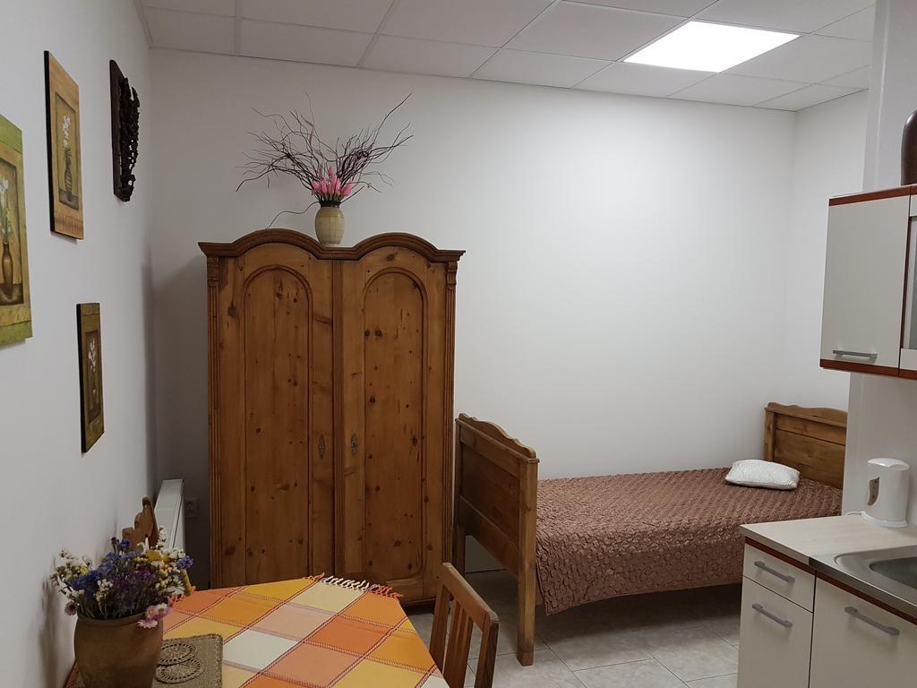 Apartmany U Dvora Jihlava Exterior photo